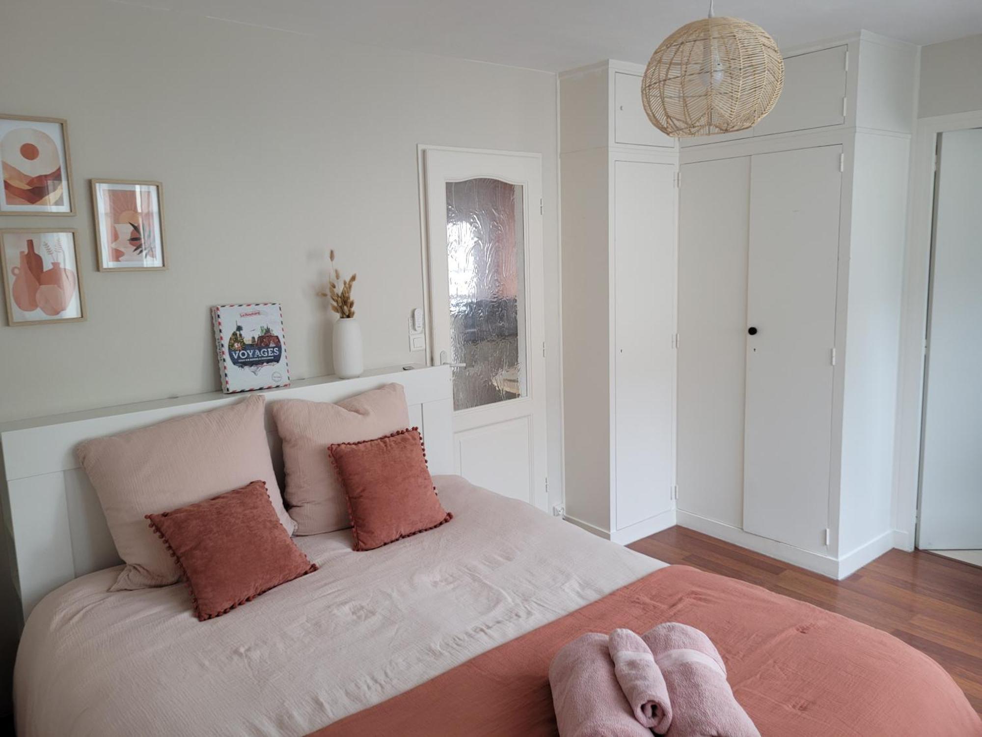 Appartement Au Coeur De Rambouillet Exteriör bild